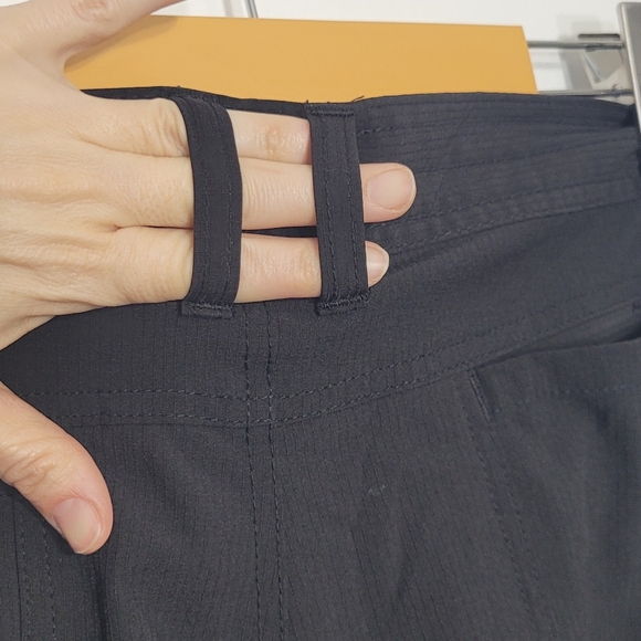 Burnside Black Men's Activewear Pockets Casual Belt Loop Shorts Size 36 - Picture 4 of 16